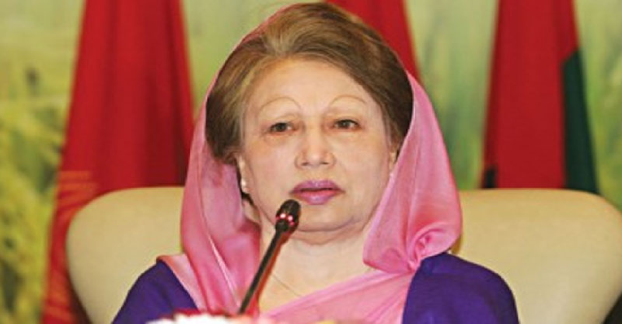 ‘আইনি কাঠামোয় ফিট হলে ভোটে দাঁড়াতে পারবেন খালেদা জিয়া’