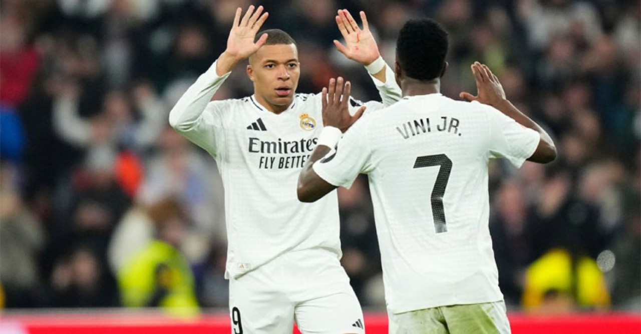 ‘মাদ্রিদ ডার্বি’তে রিয়ালকে বাঁচালেন এমবাপে