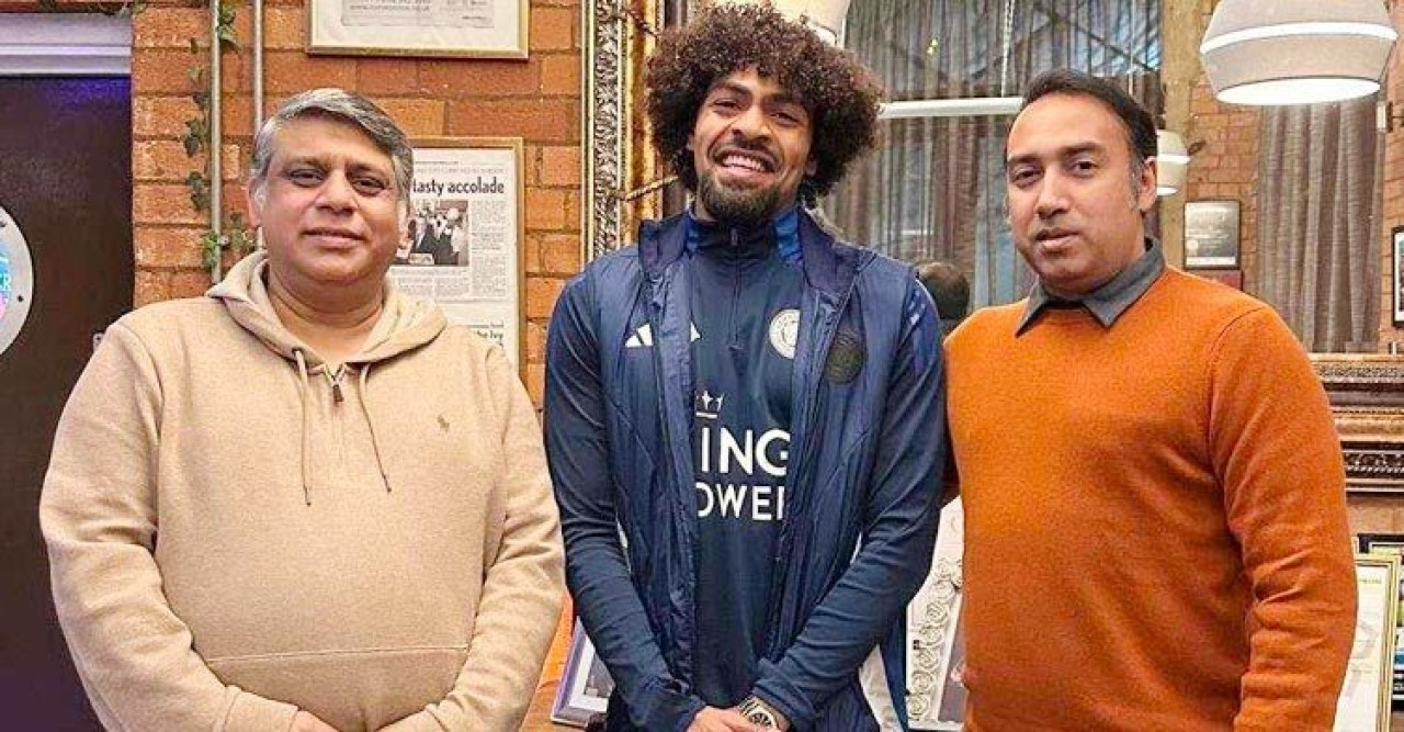 লাল-সবুজ জার্সিতে খেলতে মুখিয়ে ইংলিশ লিগের হামজা চৌধুরী