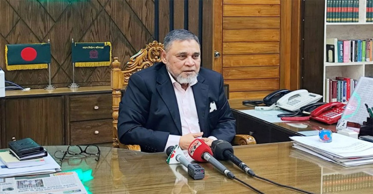 গণভোট নিয়ে সরকারের আনুষ্ঠানিক নির্দেশনা পেলে সিদ্ধান্ত : সিইসি