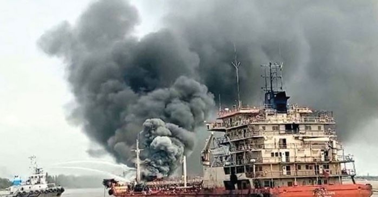 এম টি বাংলার জ্যোতি জাহাজে অগ্নিকাণ্ডের ঘটনায় তদন্ত কমিটি গঠন