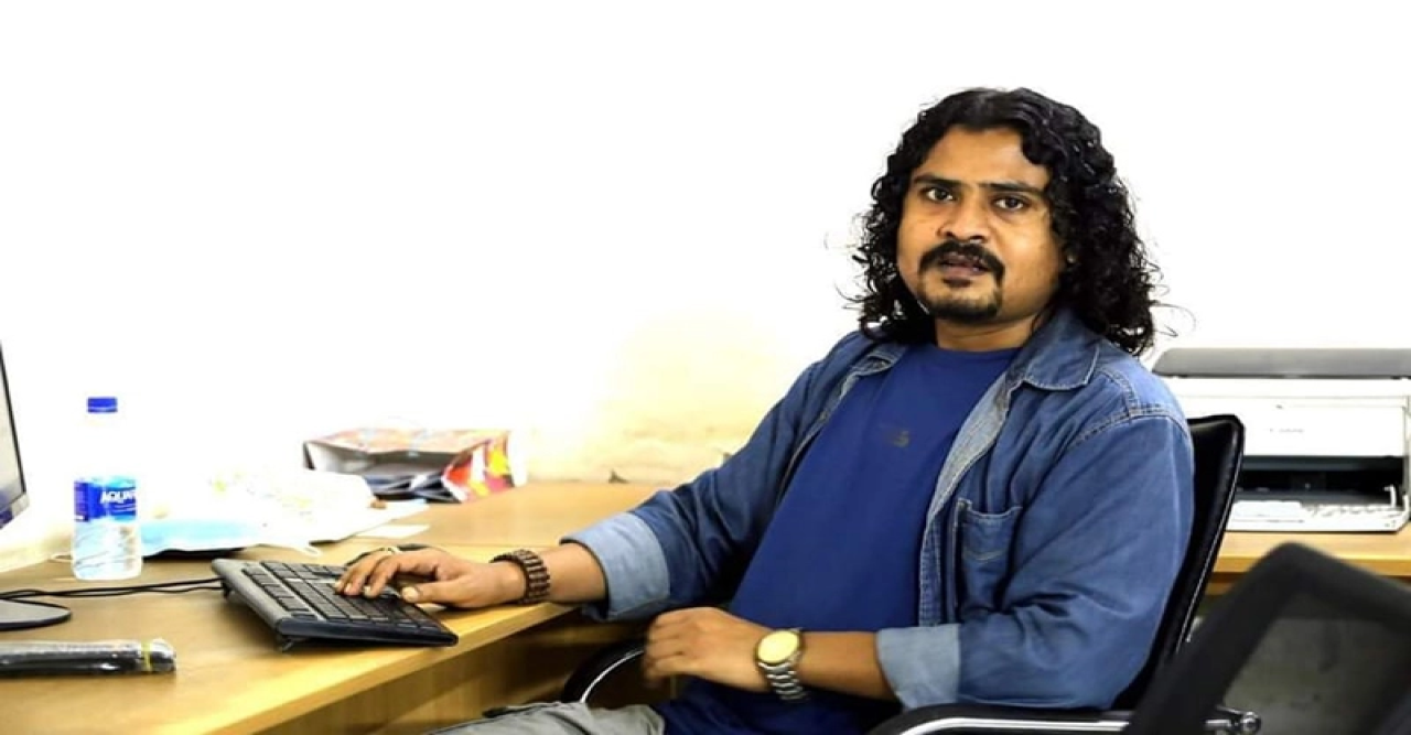 সড়কে প্রাণ গেল গীতিকার ওমর ফারুক বিশালের