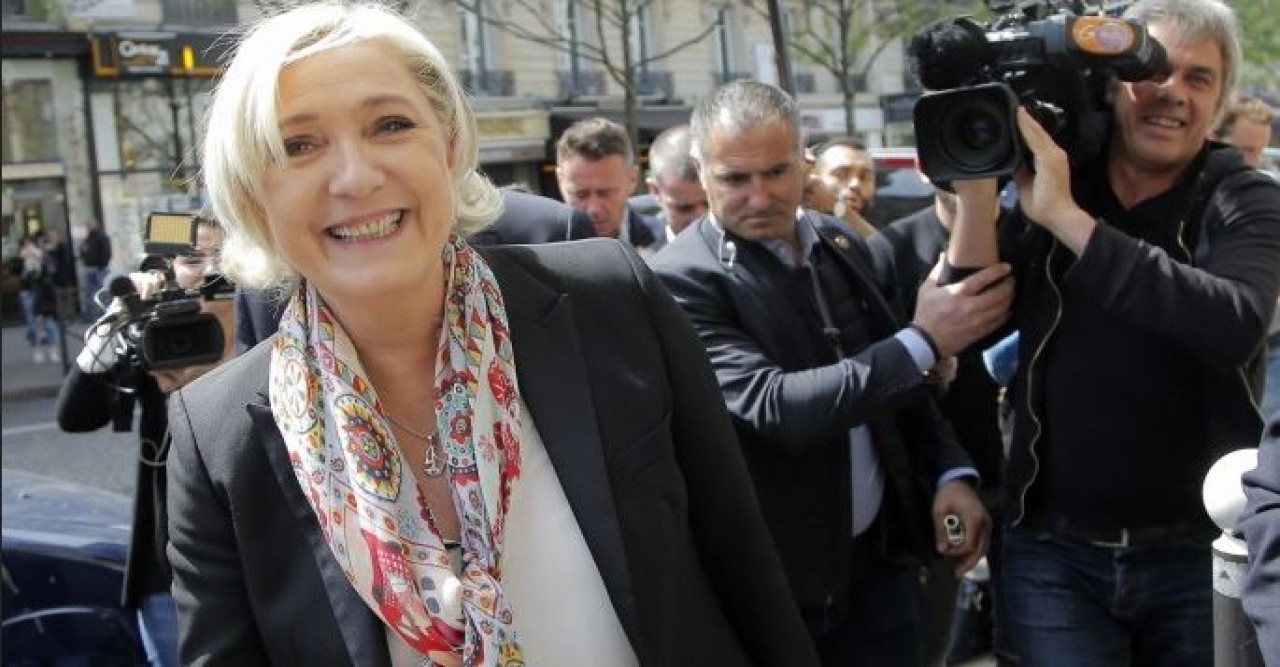 ফ্রান্সে বিক্ষোভের ডাক