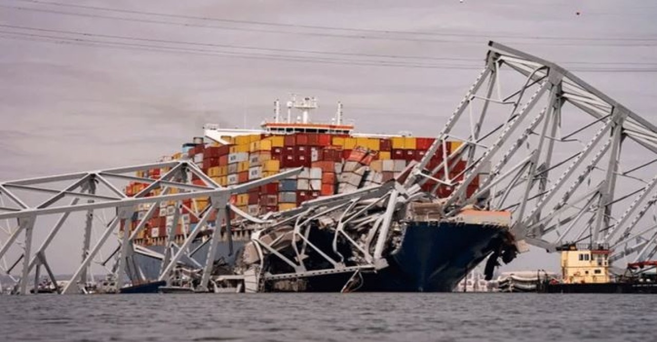 বাল্টিমোর সেতু দুর্ঘটনায় নিমজ্জিত ট্রাক থেকে ২ মৃতদেহ উদ্ধার