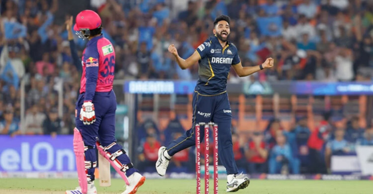 রাজস্থানকে বড় ব্যবধানে হারিয়ে শীর্ষে গুজরাট