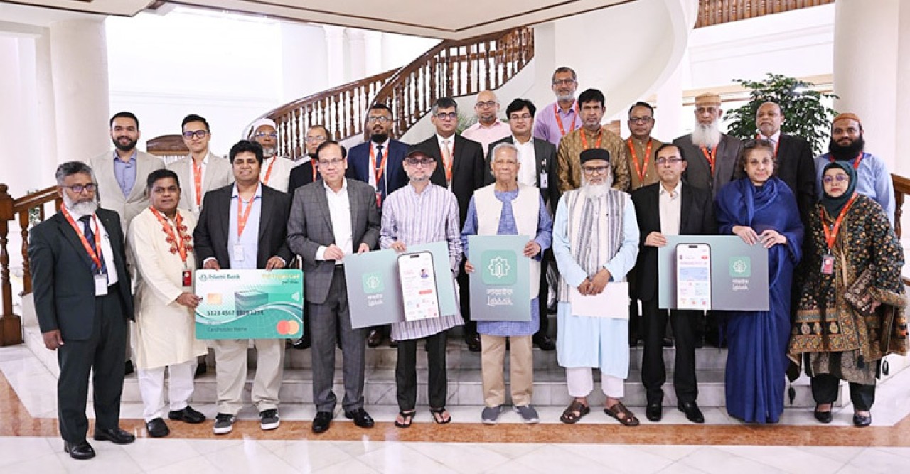 নির্বিঘ্নে ধর্ম পালনে ‘লাব্বাইক’ অ্যাপ বড় ভূমিকা রাখবে - প্রধান উপদেষ্টা