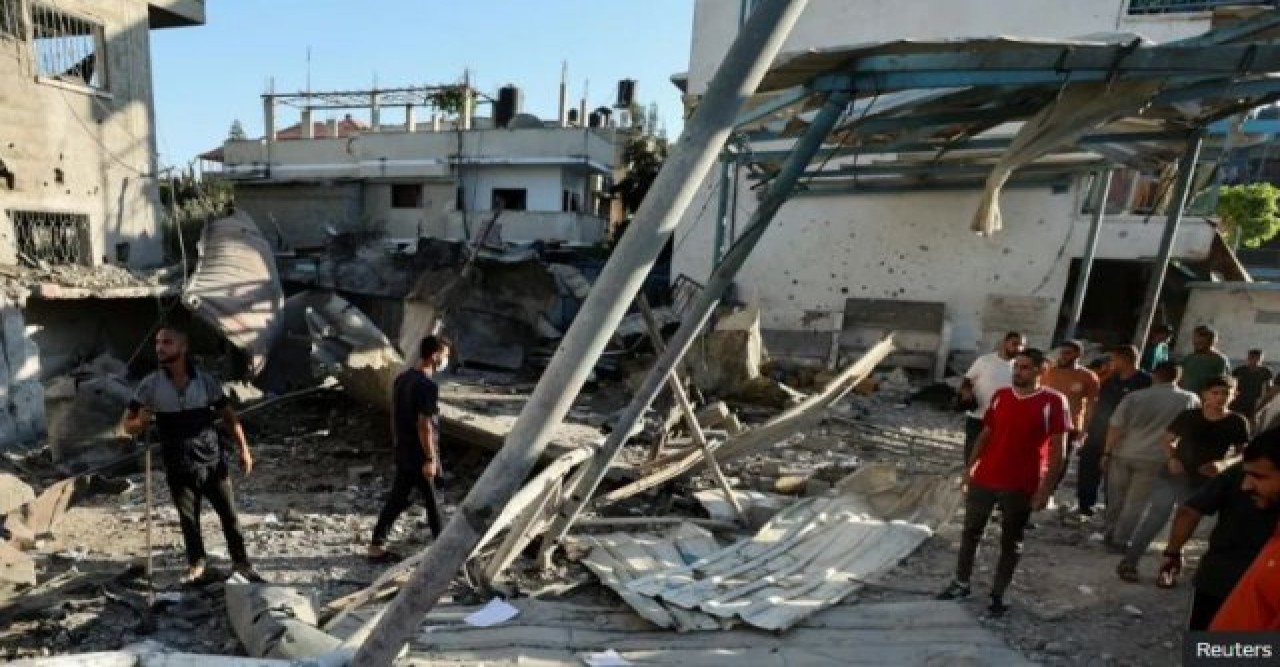 যতদূর চোখ গেছে সবকিছু ধ্বংস করা হয়েছে