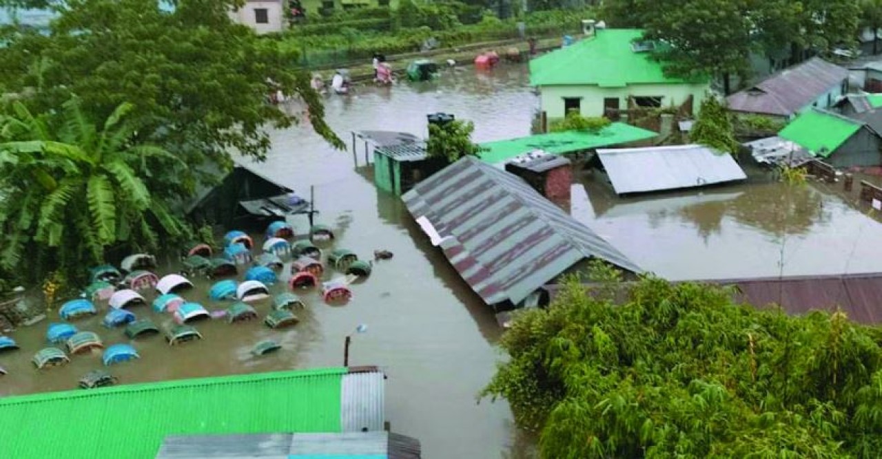 বন্যা পরিস্থিতি : এখনো পানিবন্দি ৭ লাখ পরিবার