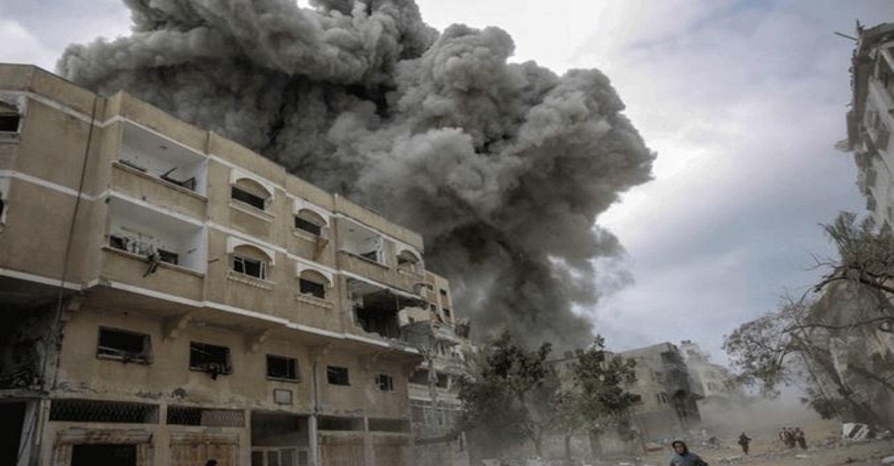 গাজায় ইসরায়েলি বিমান হামলায় নিহত ২০