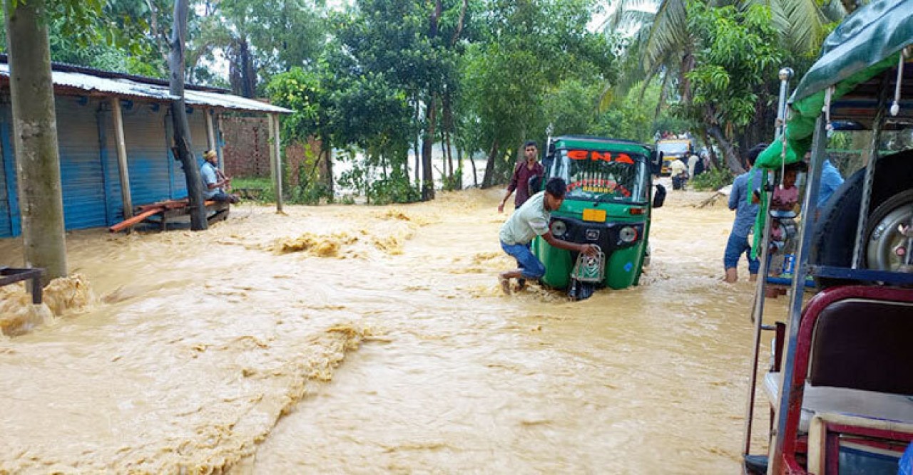 ফেনী-কুমিল্লায় ২৪ ঘণ্টায় বন্যা পরিস্থিতি উন্নতির সম্ভাবনা নেই