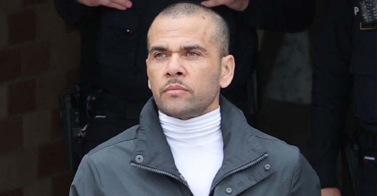 ধর্ষণ মামলা ব্রাজিল তারকা আলভেজের সাড়ে ৪ বছরের সাজা বাতিল