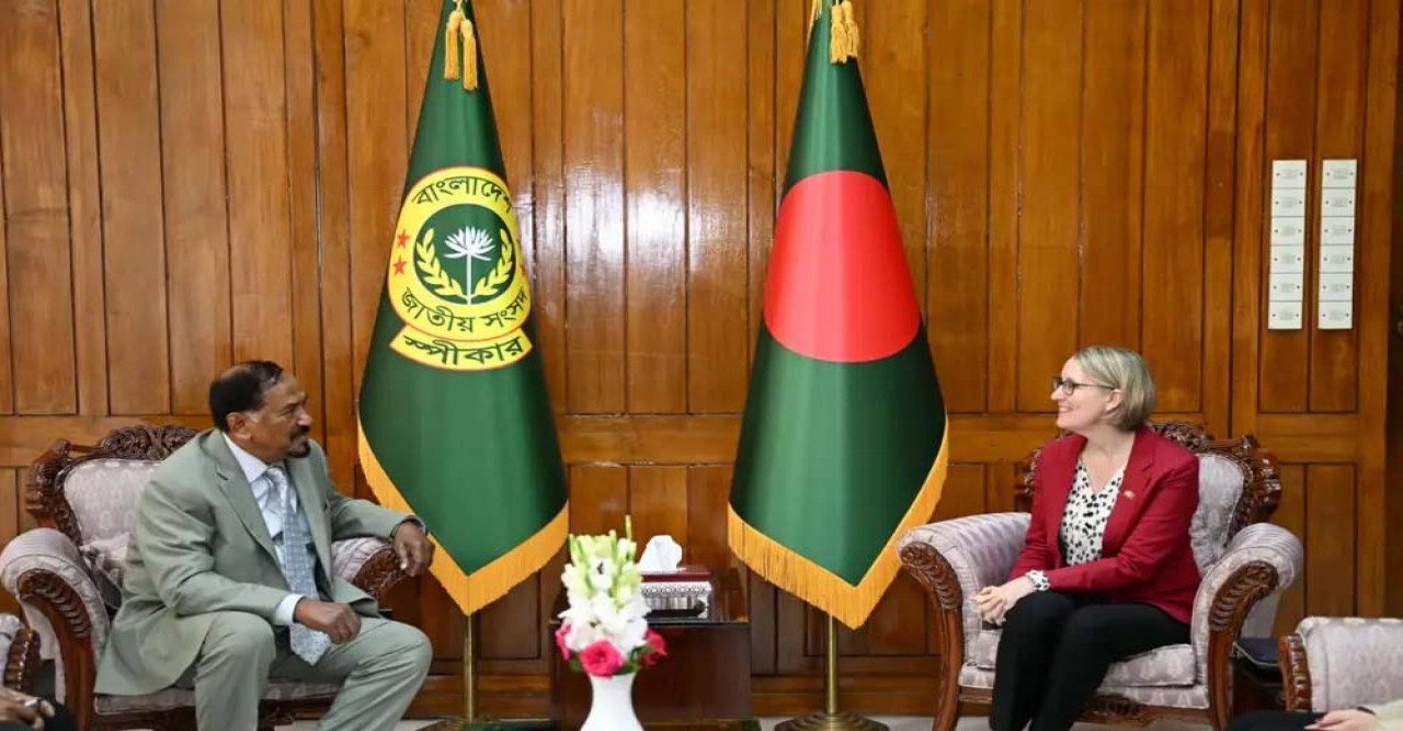 বাংলাদেশের সঙ্গে যুক্তরাজ্যের সম্পর্ক সব সময় বন্ধুত্বপূর্ণ : স্পিকার