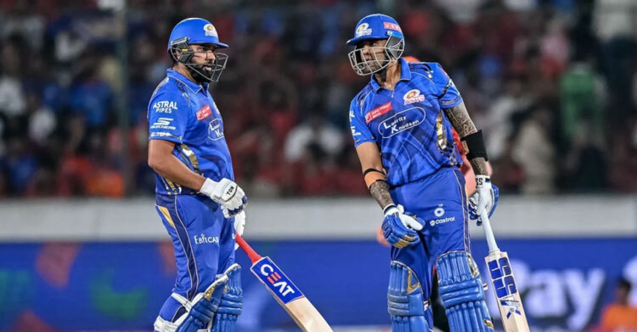 হেরেই চলেছে হায়দরাবাদ, তিনে মুম্বাই