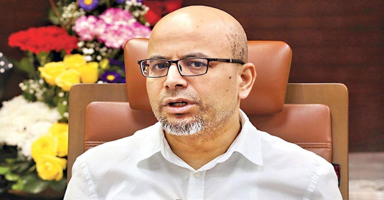 দেশ ছেড়েছেন প্রধান উপদেষ্টার বিশেষ সহকারী ফয়েজ তৈয়্যব