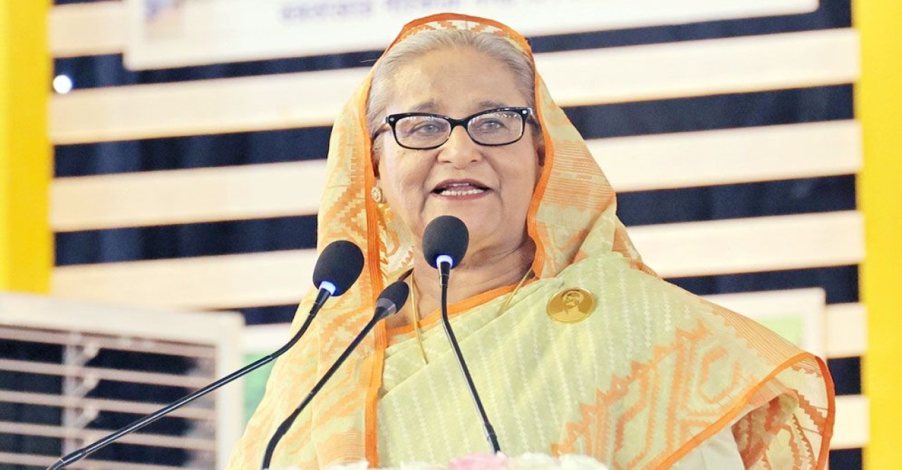 বঙ্গবাজার  বিপণিবিতানসহ দক্ষিণ সিটির চারটি প্রকল্পের ভিত্তিপ্রস্তর স্থাপন করলেন  প্রধানমন্ত্রী