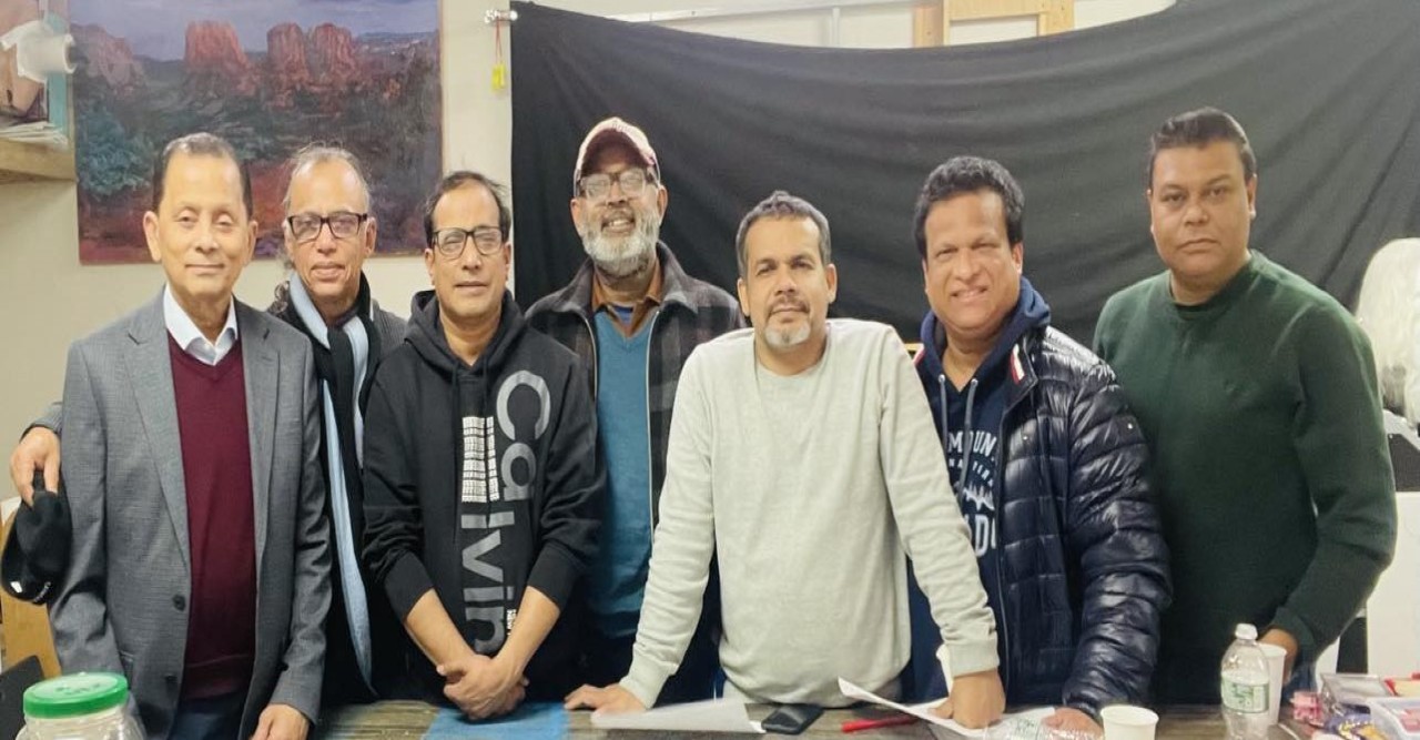 নিউইয়র্কে প্রথমবার নির্মিত হচ্ছে শহীদ বুদ্ধিজীবী স্মৃতিসৌধ...হাসানুজ্জামান সাকী