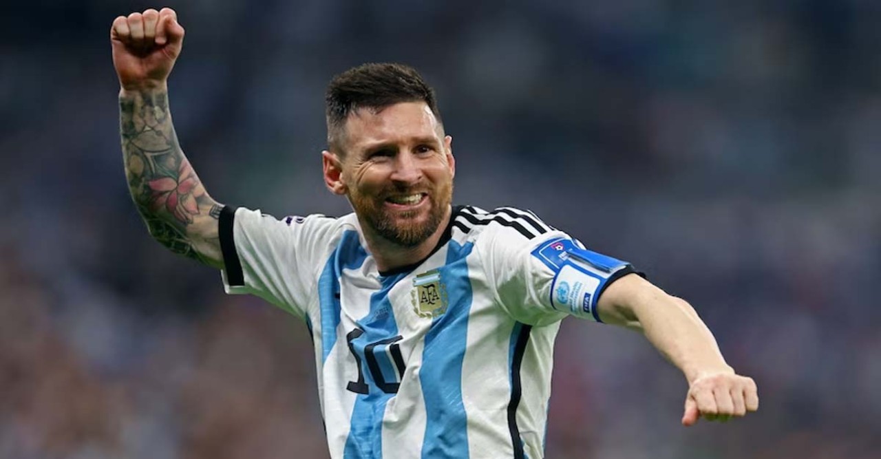 খেলবেন মেসি, আর্জেন্টিনায় টিকিট উধাও মুহূর্তেই
