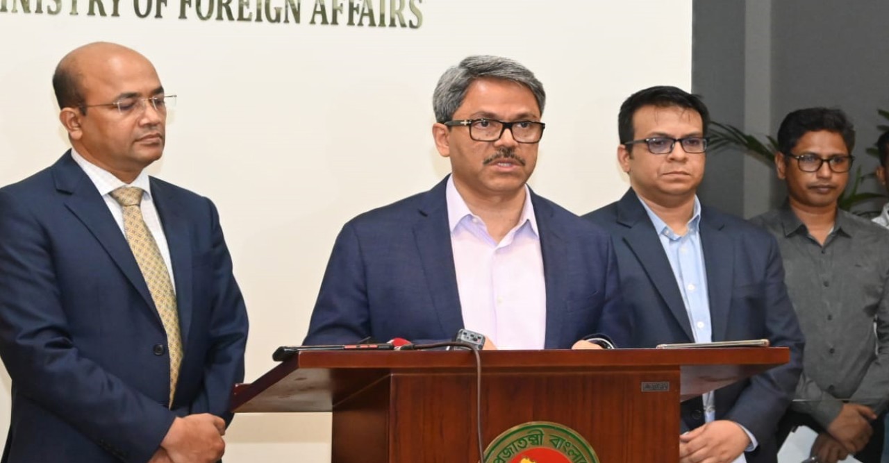 মার্কিন নতুন ভিসানীতি বস্তুনিষ্ঠতার সঙ্গে অনুসরণ করা হবে