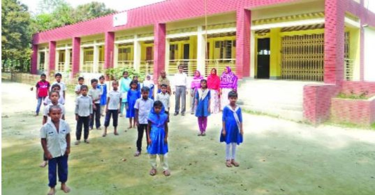 সব সরকারি প্রাথমিক বিদ্যালয় বন্ধ ঘোষণা