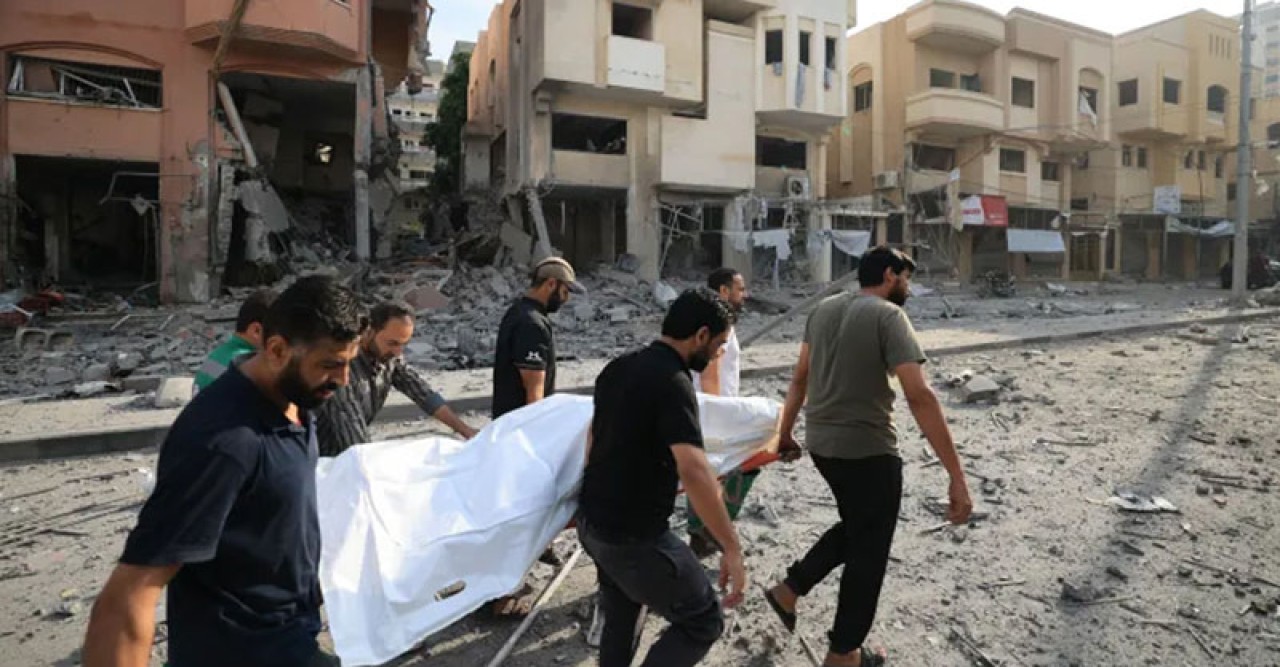 গাজায় নিহত ফিলিস্তিনির সংখ্যা ৩৩ হাজার ছুঁই ছুঁই