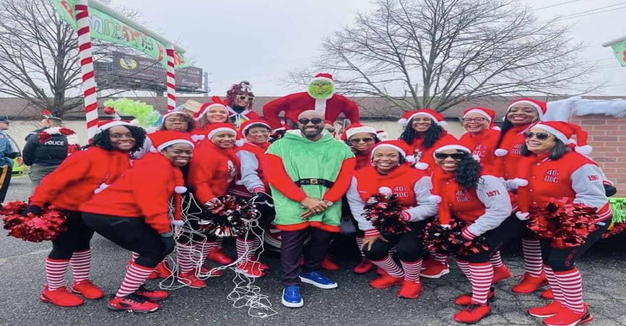 নিউজার্সীর আটলান্টিক সিটিতে ‘শীতকালীন ওয়ান্ডারল্যান্ড হলিডে প্যারেড’