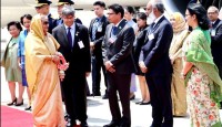 ব্যাংককে পৌঁছেছেন প্রধানমন্ত্রী শেখ হাসিনা