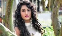 আমি মরেও যেতে পারতাম : শারমিন আঁখি