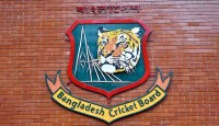 কোথায় থামবে পদত্যাগের মিছিল!