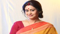 ‘প্রযোজক ঝাঁপিয়ে পড়ে আমার জামা খোলার চেষ্টা করেন’
