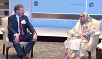 মার্কিন ব্যবসায়ীদের বাংলাদেশে বড় বিনিয়োগ চান প্রধানমন্ত্রী